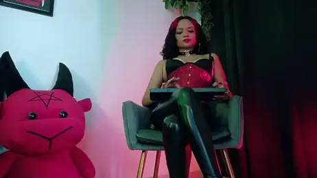 BambiiQueen webcam model stream image