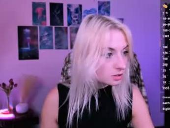 vicky_kim webcam model stream image