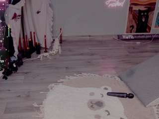 careful-i-bite webcam camsoda model stream image