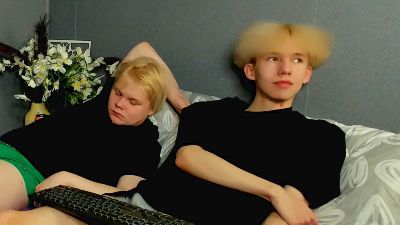 Mark_Brain webcam model stream image