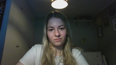 Rosie_June webcam model stream image