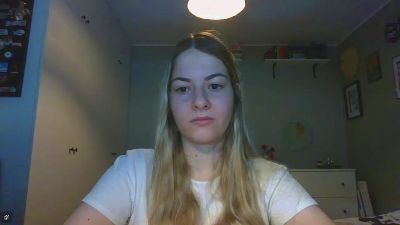 Rosie_June webcam model stream image