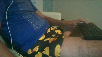 Pikarti webcam model stream image
