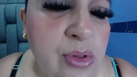 Kerly_Doll webcam stripchat model stream image