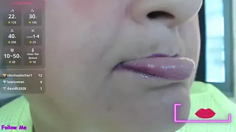 Kerly_Doll webcam model stream image