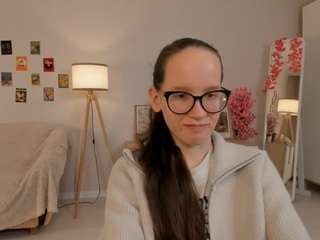 lynettebails webcam model stream image