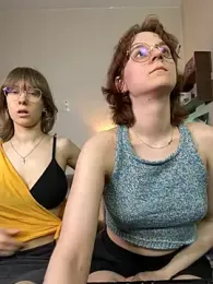 Jitoon_Exe webcam model stream image