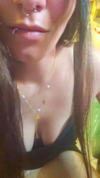 Nefti_ webcam model stream image