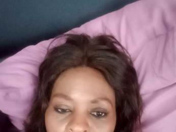 Kwanzo webcam model stream image