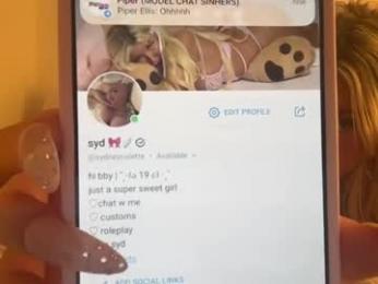 sydneyadkisson webcam chaturbate model stream image