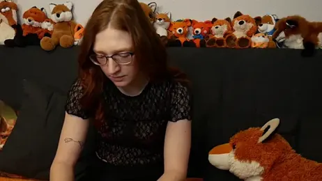 FinaFoxy webcam model stream image