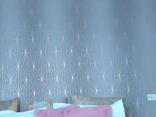 Mia Sinner webcam model stream image