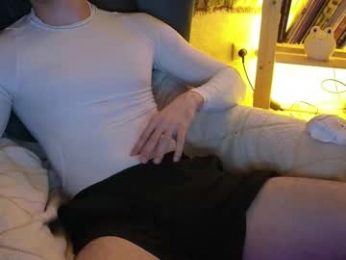 adam_21cm webcam model stream image