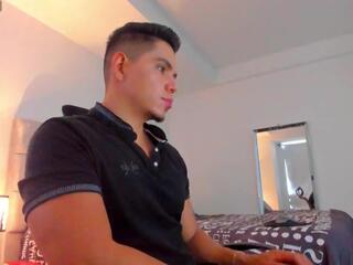 Chirs Morgan webcam model stream image