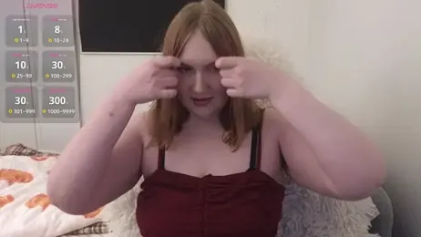 lilleambi webcam stripchat model stream image