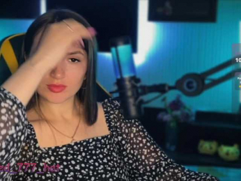 -RED_HAT- webcam model stream image
