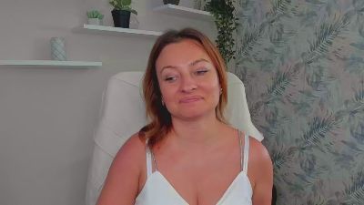 1Angela39 webcam model stream image
