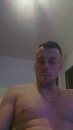 Chicogymdot webcam cam4 model stream image