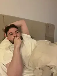 Fattybody webcam model stream image