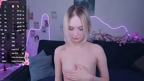 Megan--chan webcam stripchat model stream image