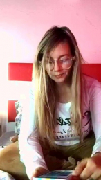 desireemilf webcam model stream image