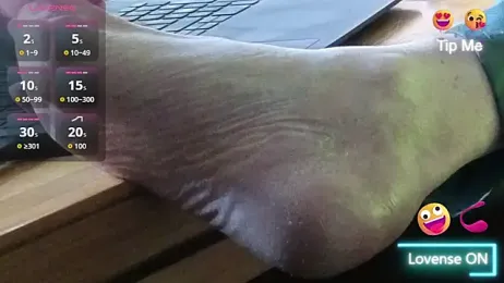Adamdaddybear webcam model stream image