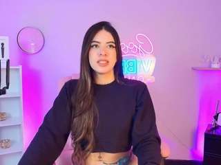 alicee-vixen webcam camsoda model stream image