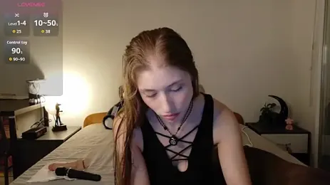 LiliVenom webcam stripchat model stream image