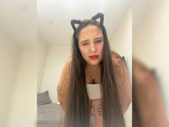 Alisaay webcam bongacams model stream image