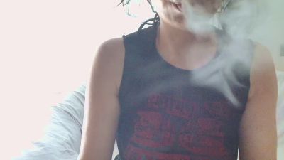 __nina webcam model stream image