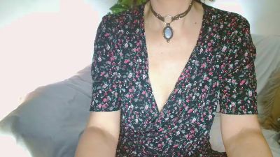 __nina webcam cam4 model stream image