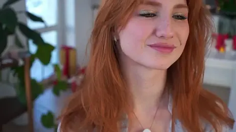 EsmaCrumbley webcam model stream image