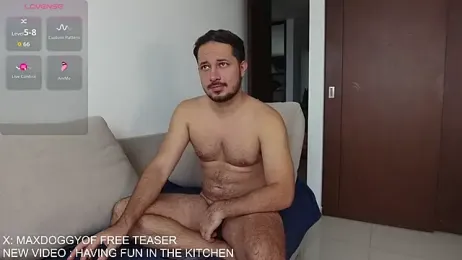 maxdoggy1 webcam stripchat model stream image