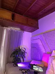 LEAH_DOUUGLASS webcam model stream image