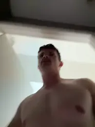 krov webcam model stream image