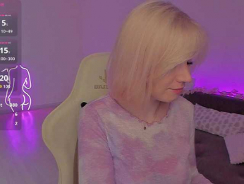 Mira- webcam bongacams model stream image