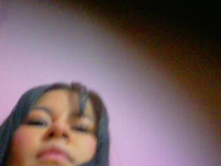 Viiolet Saunders webcam model stream image