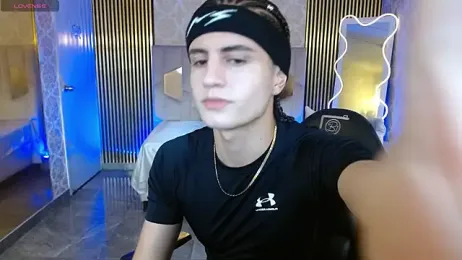 Kyler_tay webcam stripchat model stream image