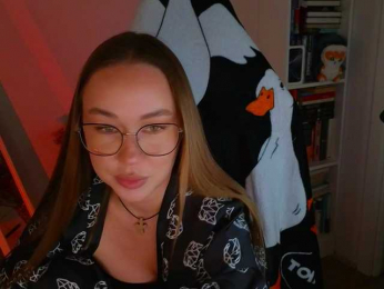 Emili1- webcam model stream image