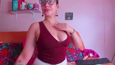 NICOLE22_x webcam model stream image
