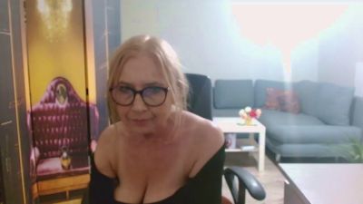 Sofia_xLOVE webcam model stream image