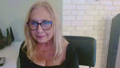 Sofia_xLOVE webcam cam4 model stream image