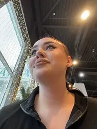 KiraSunshine webcam stripchat model stream image