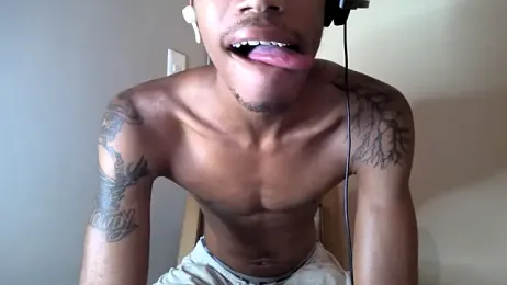 BlackBullTitus webcam model stream image