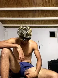 meliodas_23cm webcam stripchat model stream image