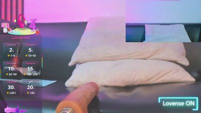 VALKA_TEEN webcam model stream image
