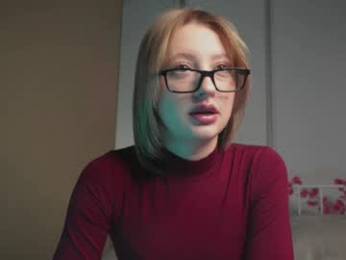 new_purple webcam model stream image