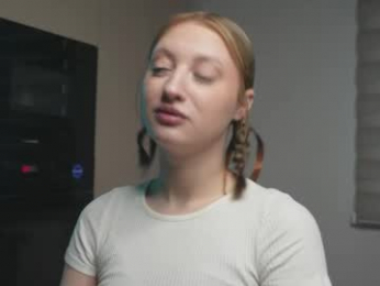 new_purple webcam model stream image