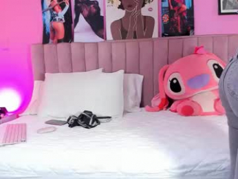 rolyloren webcam model stream image