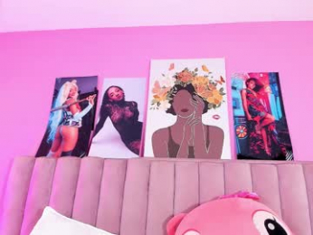 rolyloren webcam model stream image